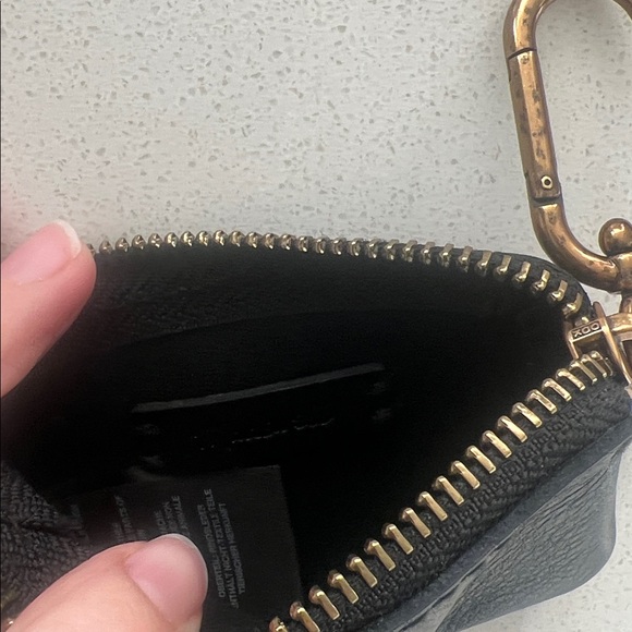 Madewell Black Leather Wristlet with Gold Clasp - Picture 3 of 4